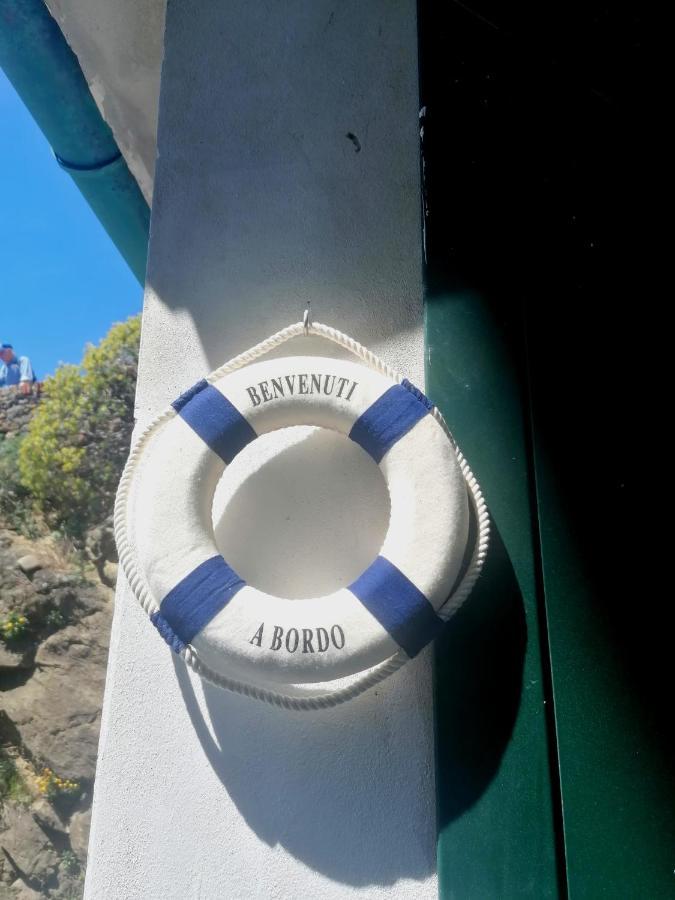 L'Incanto Divino Di Fronte Solo L'Orizzonte! Riomaggiore Bagian luar foto
